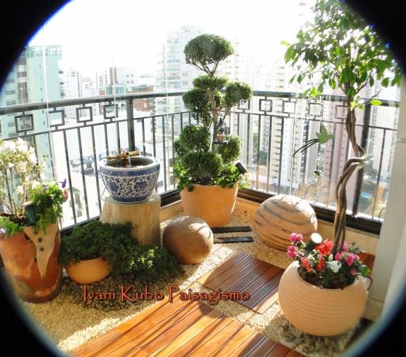 decoraçao varanda sacada plantas fonte apartamento ivani kubo
